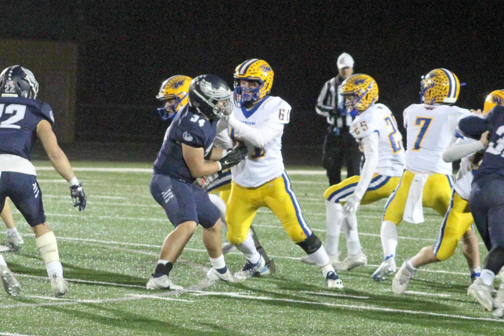 Rice Lake football vs. Menasha 11-12-21